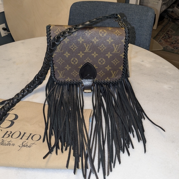 Louis Vuitton Monogram Brown Crossbody with Black Fringe - Picture 2 of 8